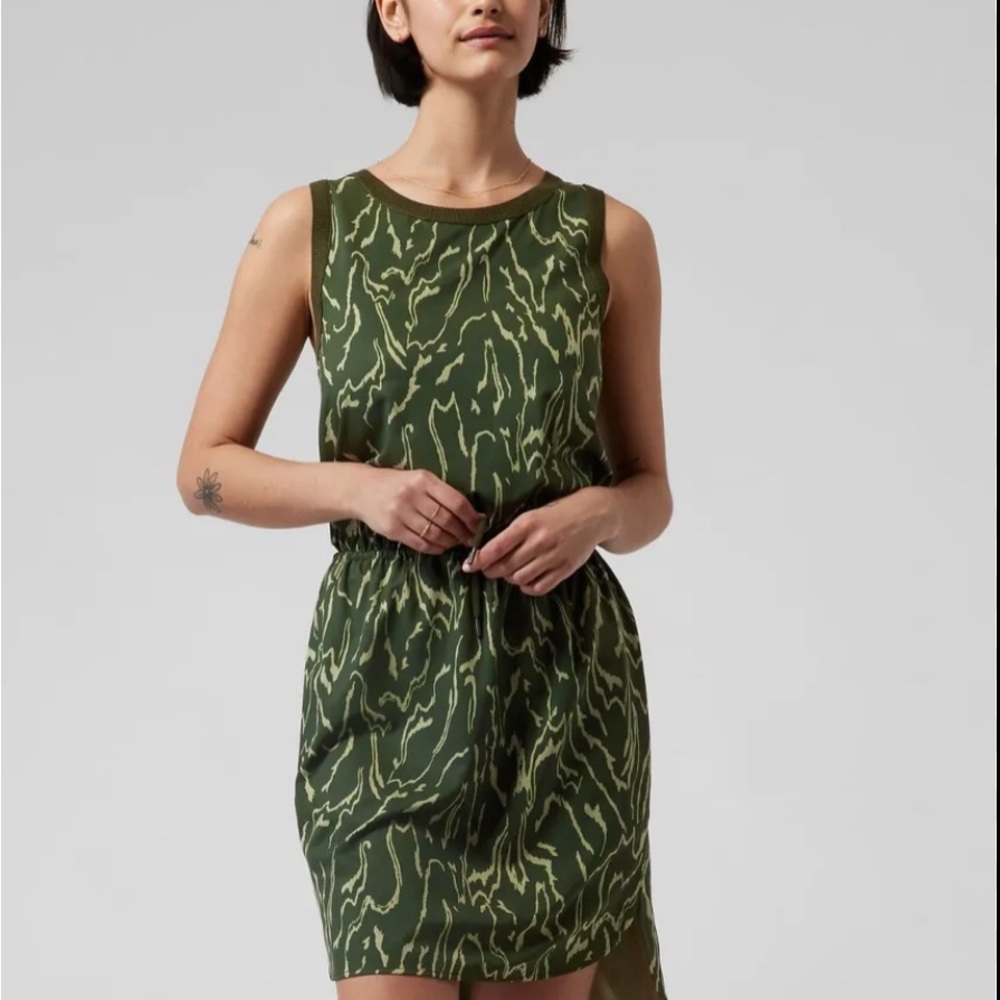 NWOT Athleta Rincon Printed Dress Sz Small Tall